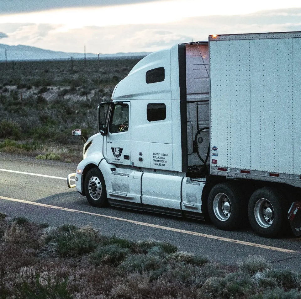 NEWSOM CAUGHT REDHANDED: Trump’s Transportation Secretary Sean P. Duffy Exposes California Illegally Issued 17,000 Commercial Driver’s Licenses, Gets Them Canceled