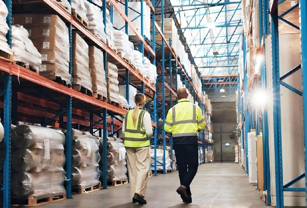 Tariffs amplify US warehousing demand, disrupt inland truck routes