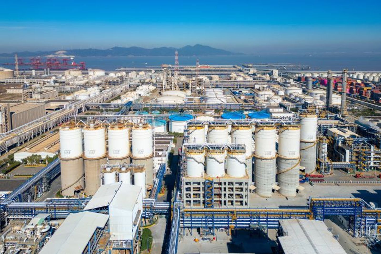 US resin shippers look to tap new customers amid Iran war