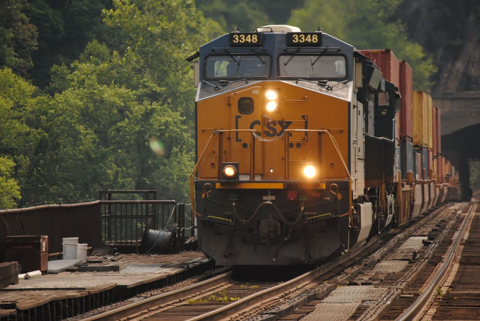 Soaring truck rates power major rebound in domestic intermodal volume